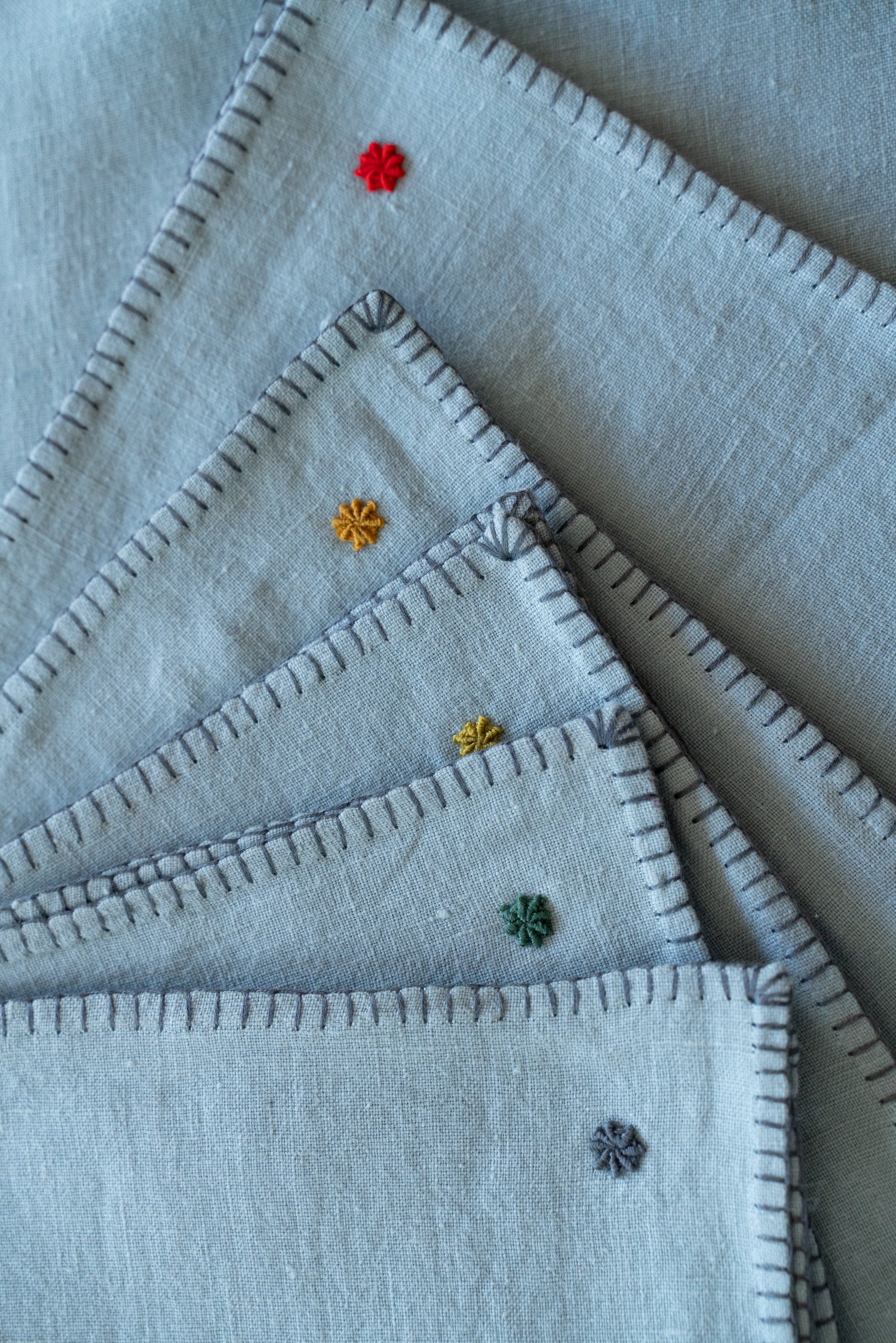 BADRIA - Nappe et serviettes en lin