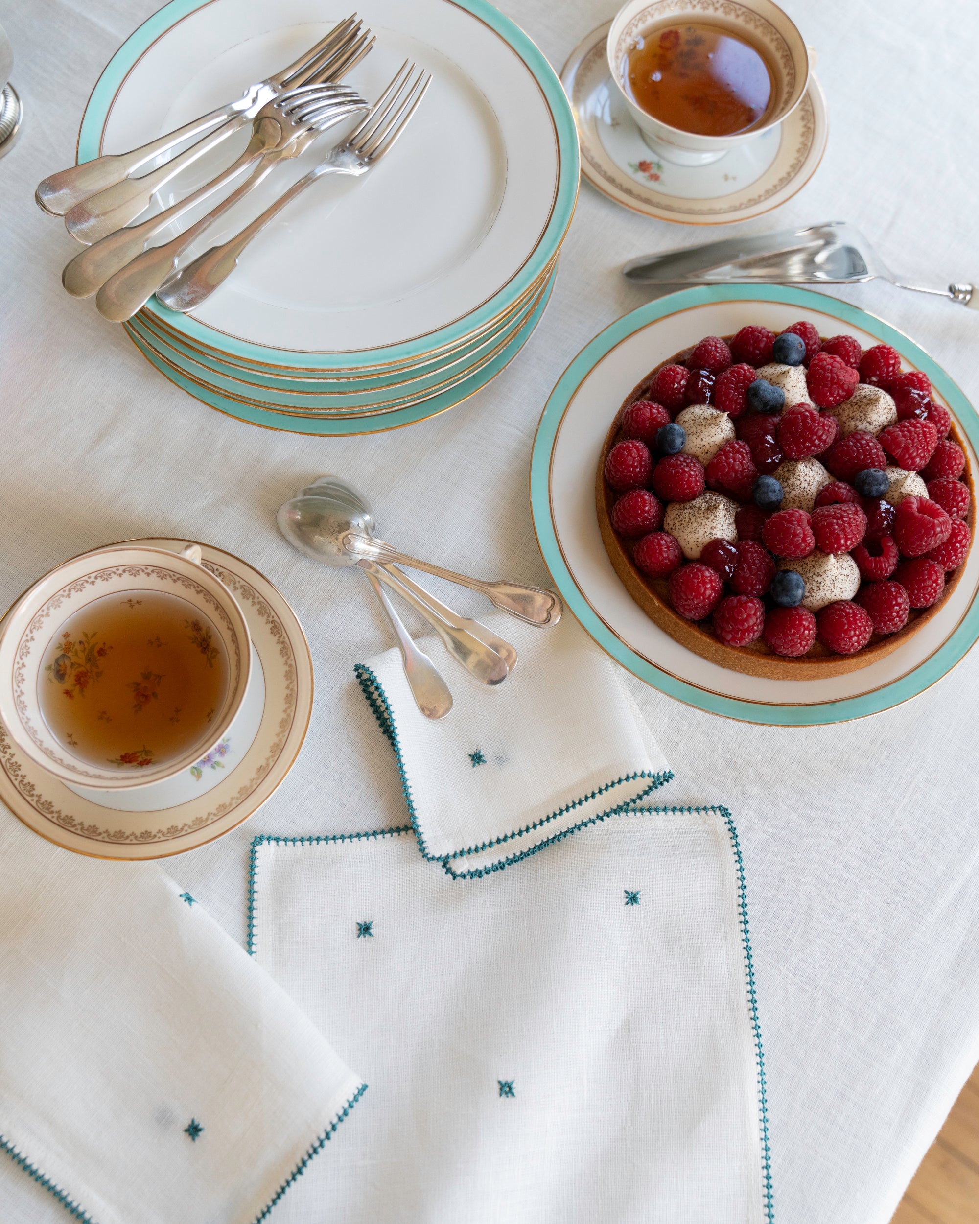 NEJMA - Ecru linen tablecloth