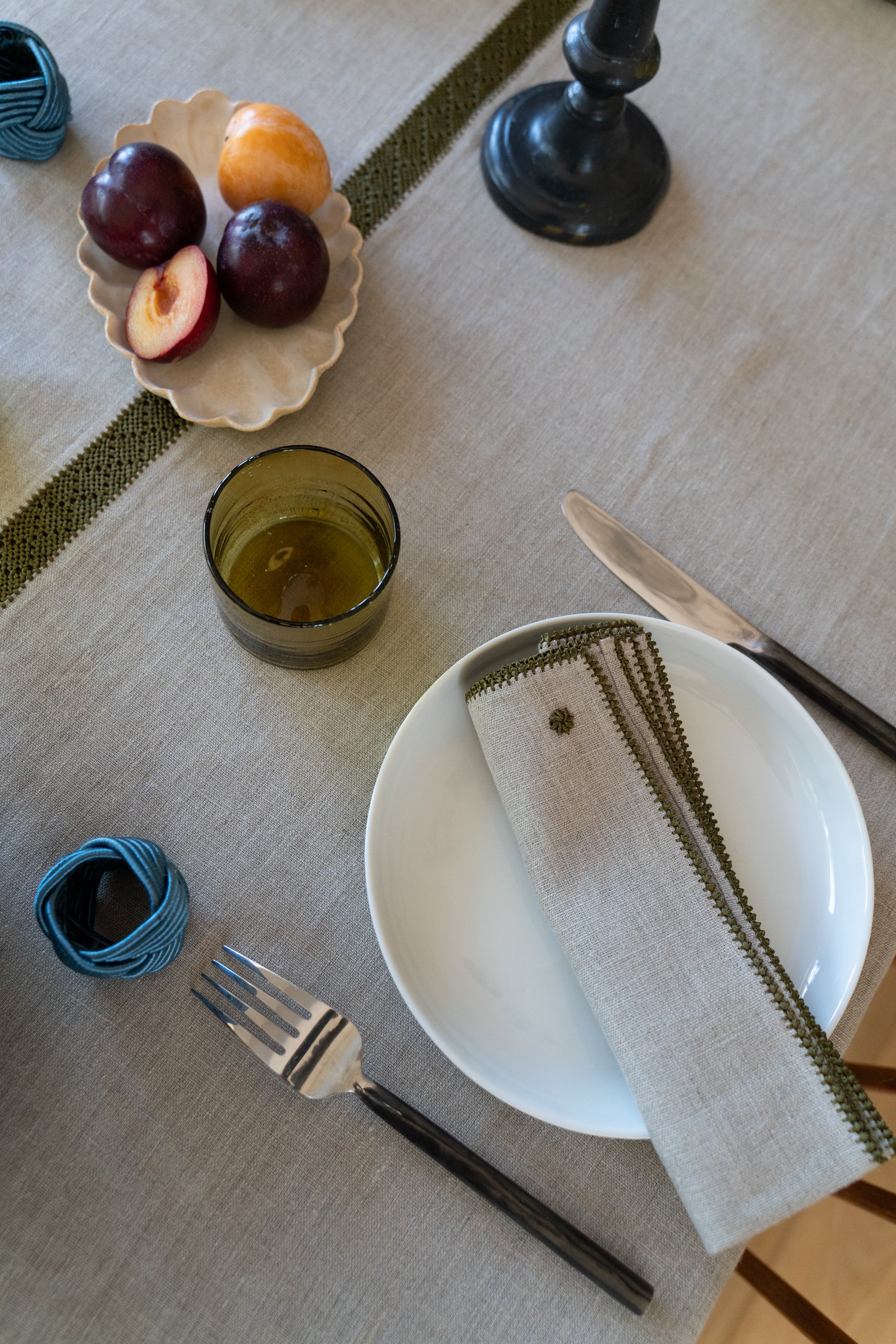 MINA - Natural linen tablecloth