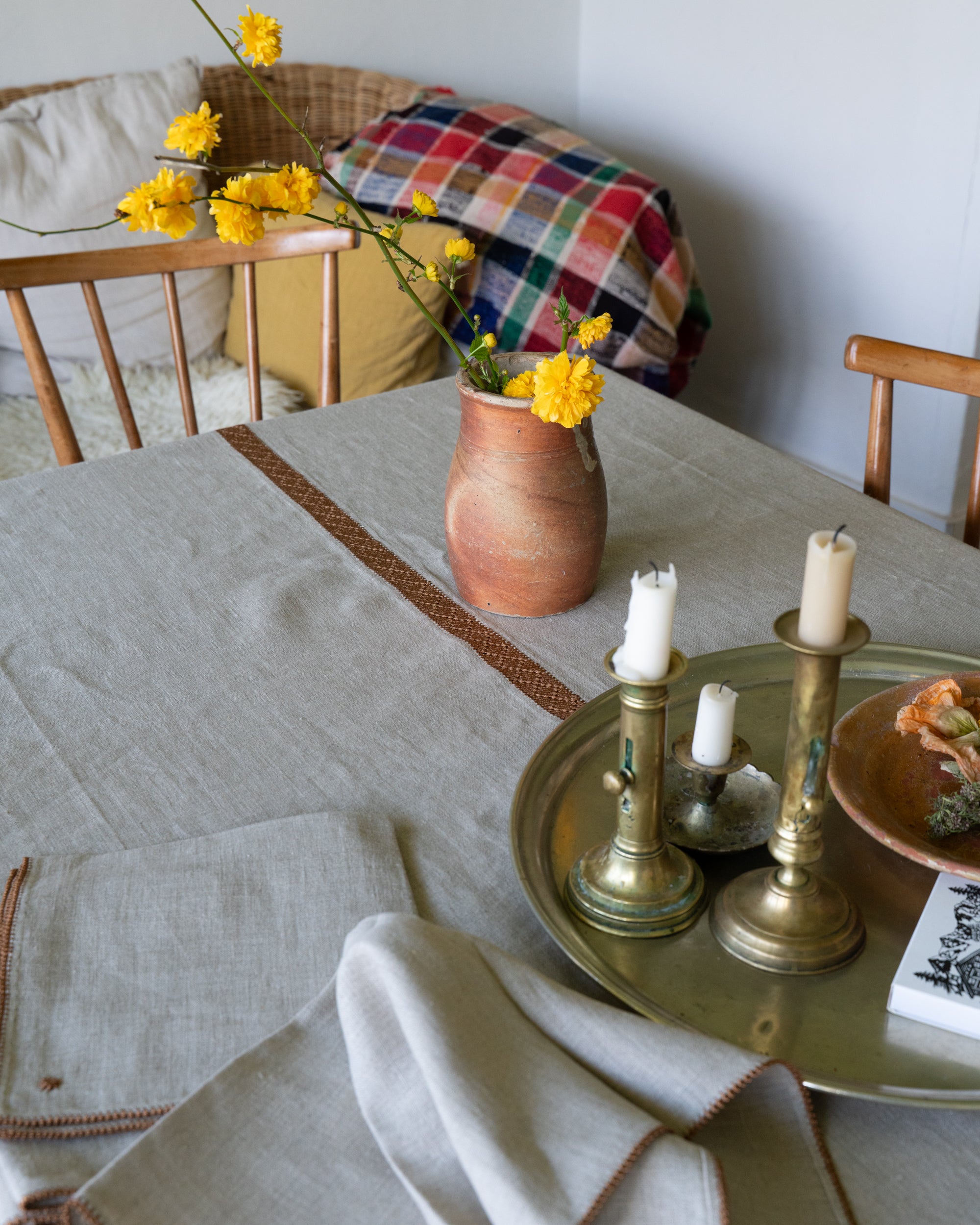 MINA - Natural linen tablecloth