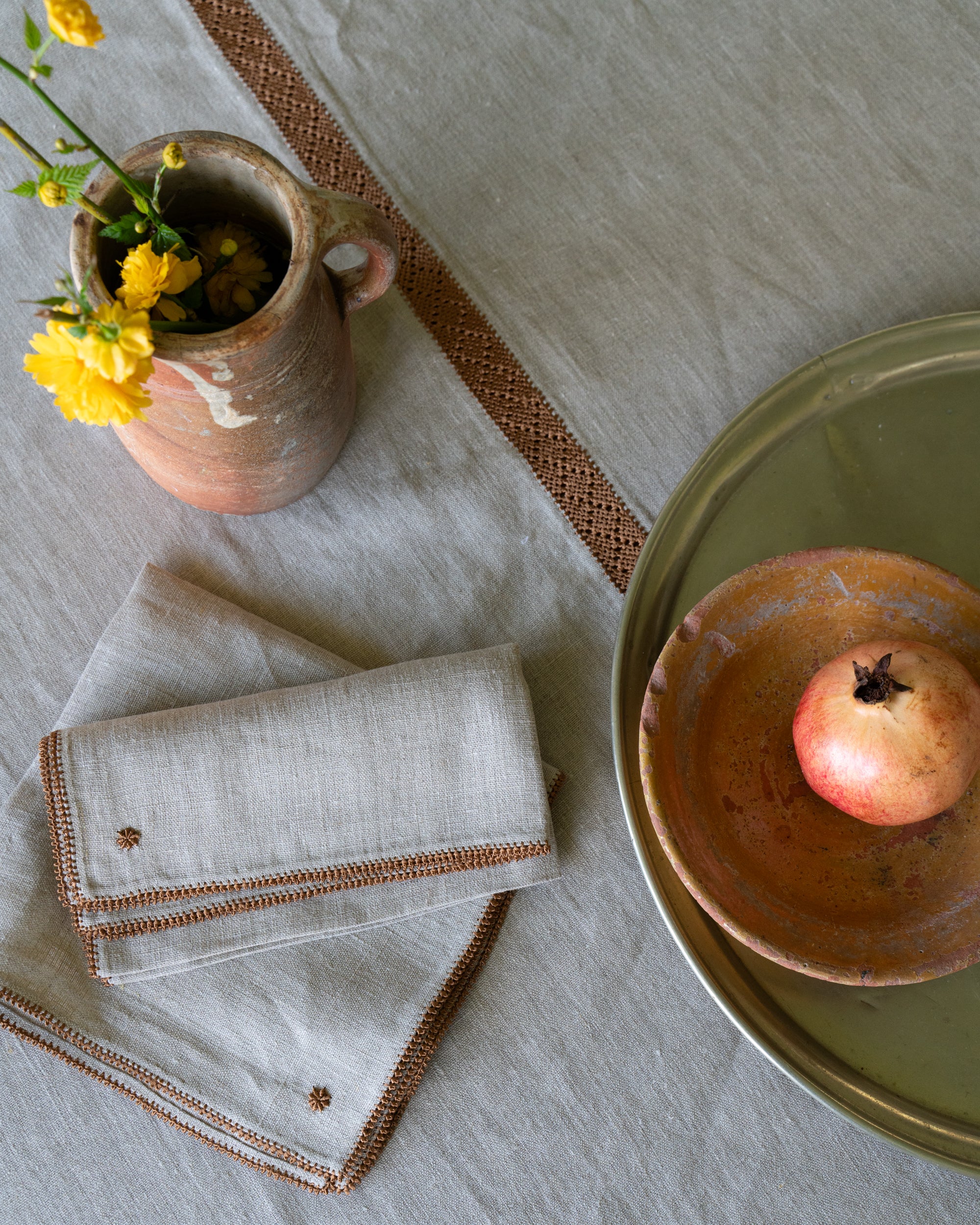 MINA - Natural linen tablecloth