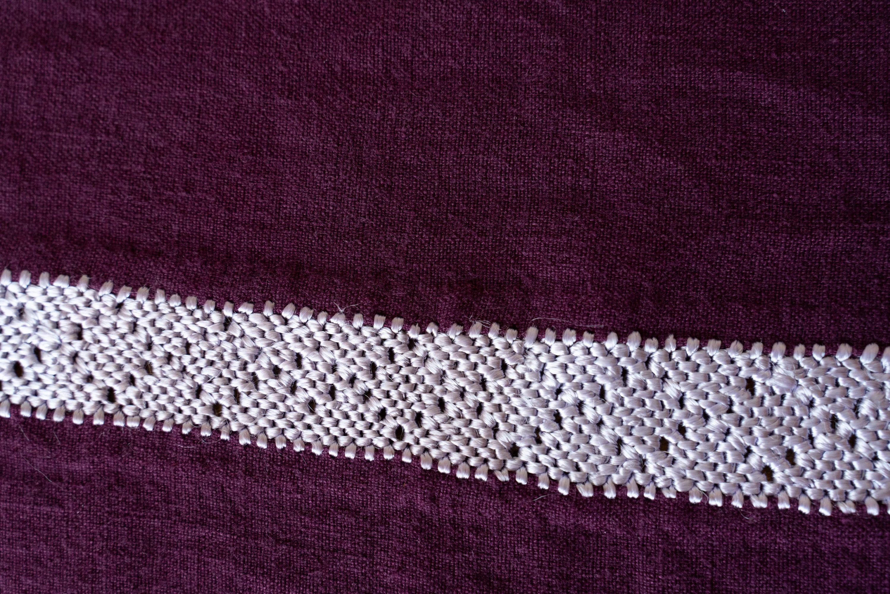 MINA - Natural linen tablecloth