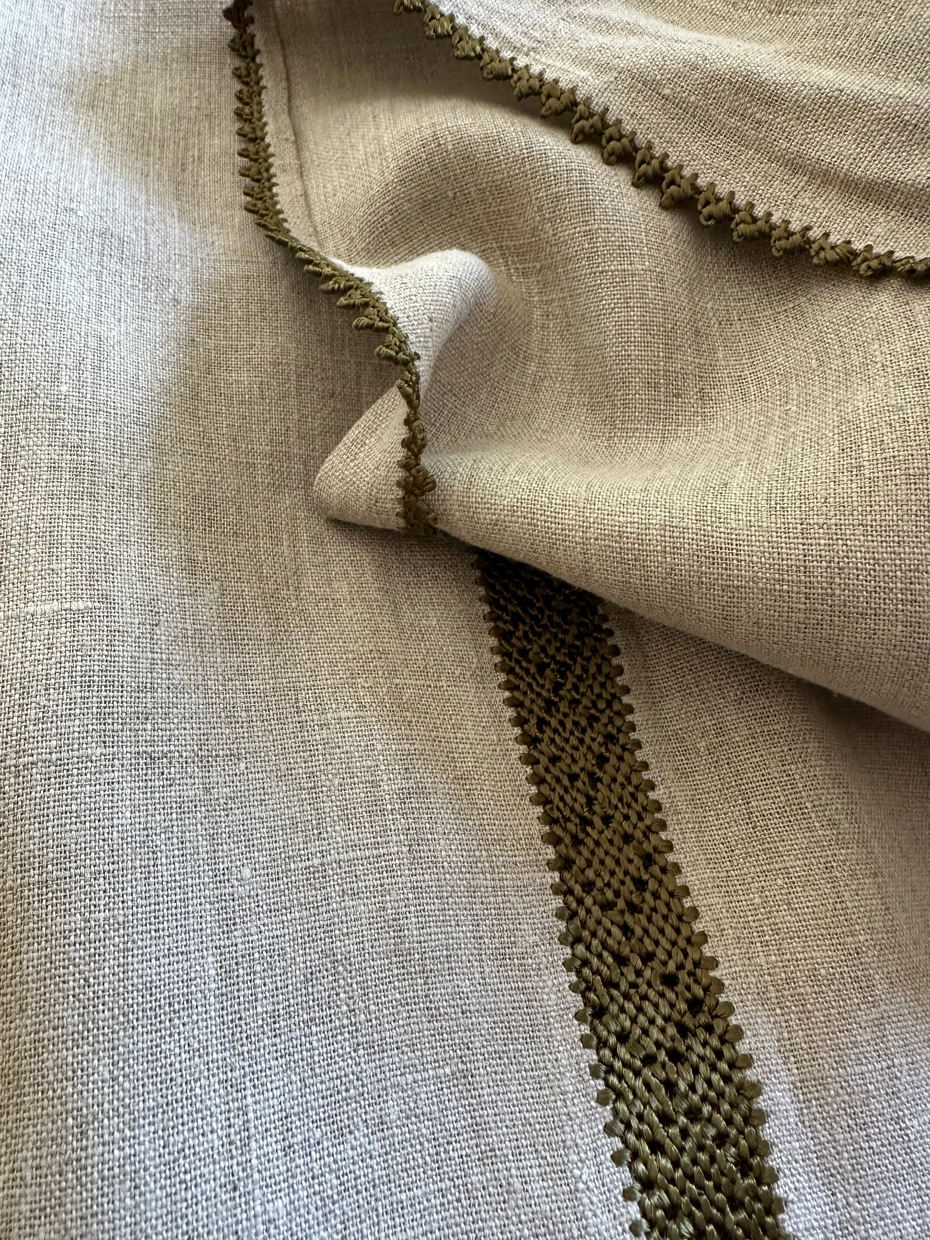 Nappe 170*300 / Kaki