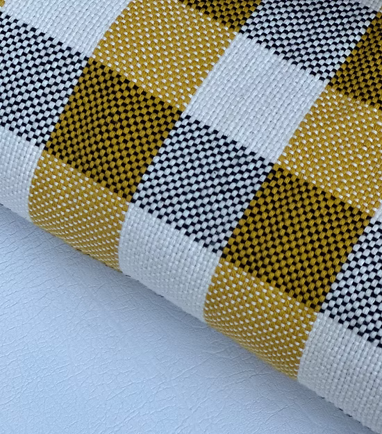 140x240 cm / Jaune